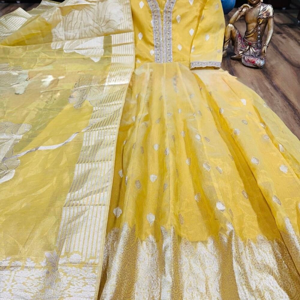 Shop Secondary Image