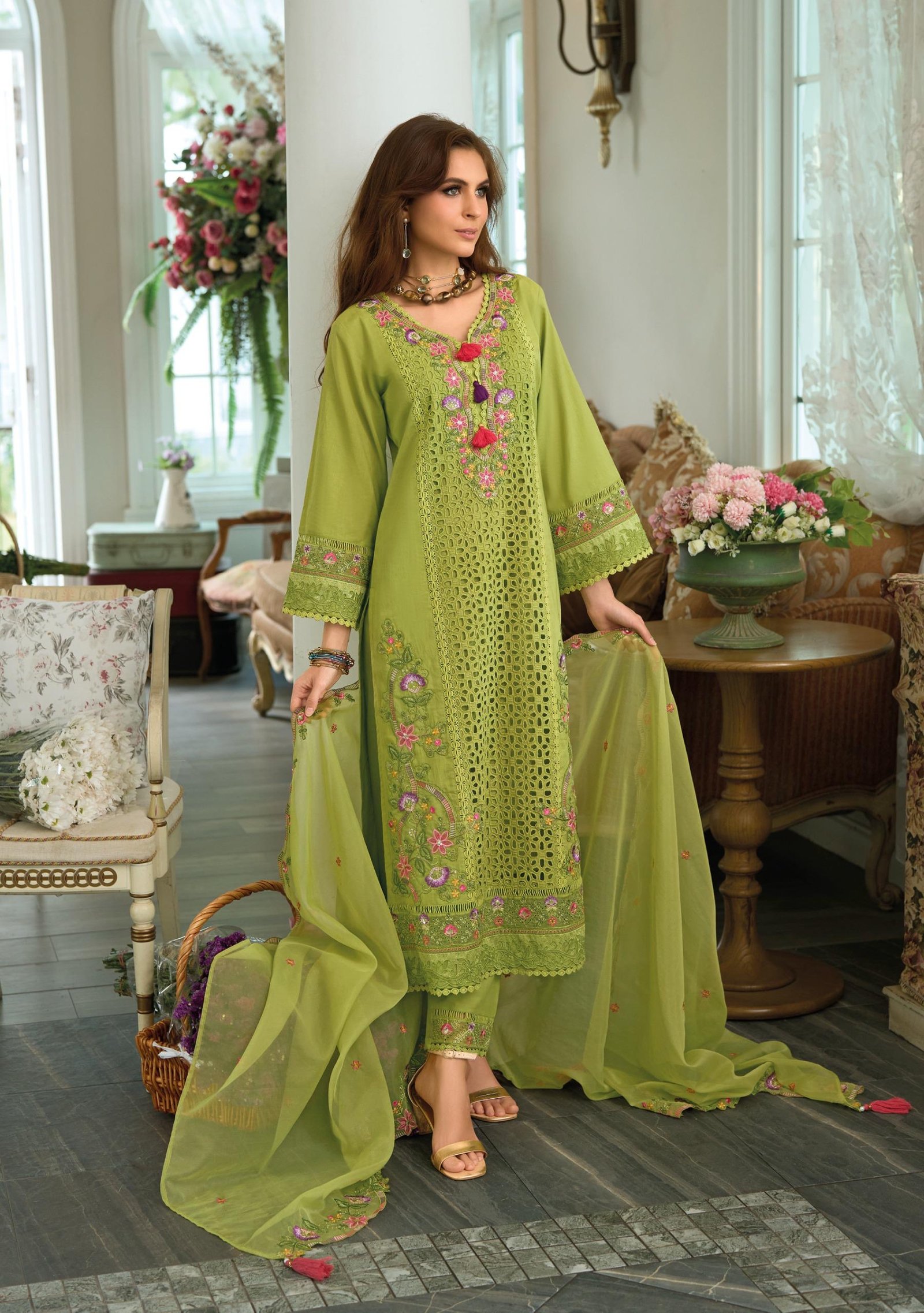 Shiffli Cotton Suit - Image 5