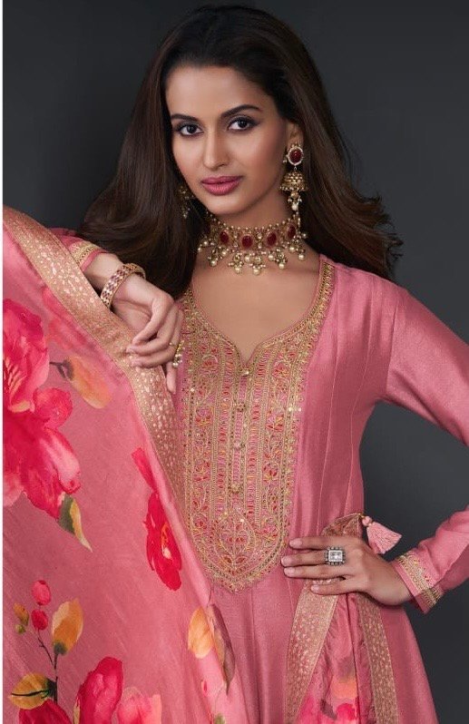 Plus size Kashish - Image 11