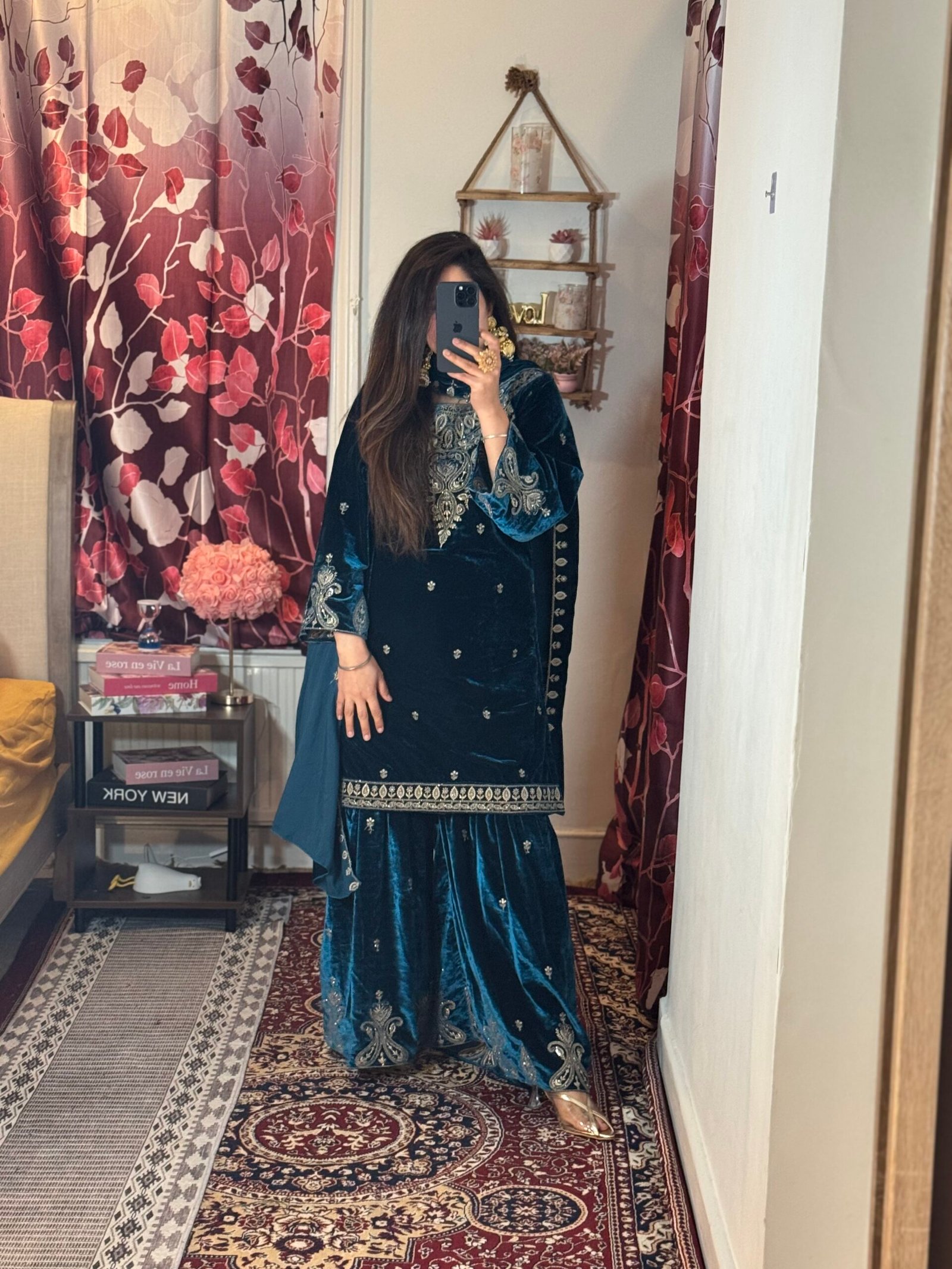 Velvet partywear Ghararahs - Image 3